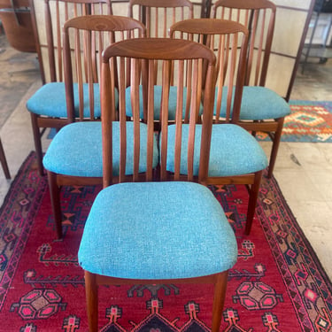 Mid Century Teak Dining Chairs by Benny Linden 