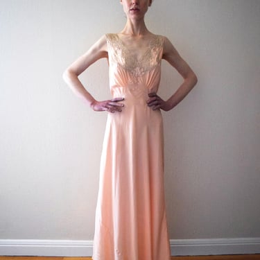 1930s bias cut silk gown . vintage slip dress . size medium to l/xl 