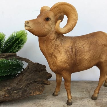 Vintage Breyer Bighorn Ram, Curly Horn Sheep, Plastic Figure, Dall Sheep, Rocky Mountain Wildlife, Southwestern Decor, Breyer Molding Co 