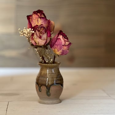 Flower bud vase 