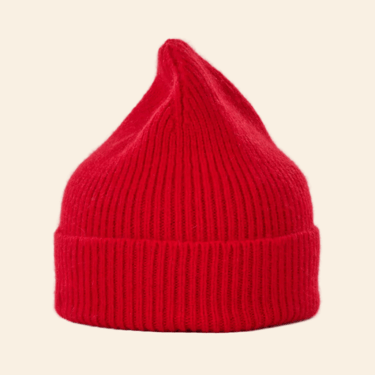 Wool beanie, crimson