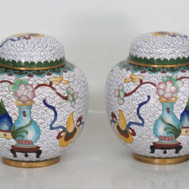 Cloisonné Enamel Urns Ginger Jars with Cover a Pair 2832B