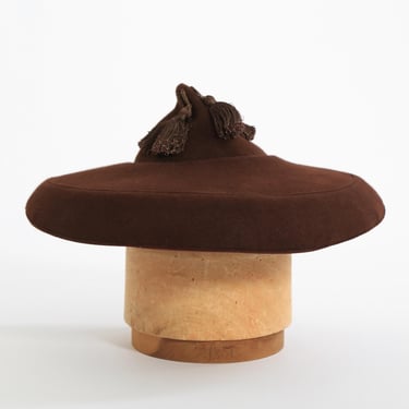 Vintage 1940s New York Creations model pointed tassel brown Felt Wide Brim Platter Hat | Sz. 22 