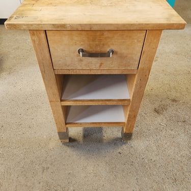Small Kitchen Island with Butcherblock Counter 26