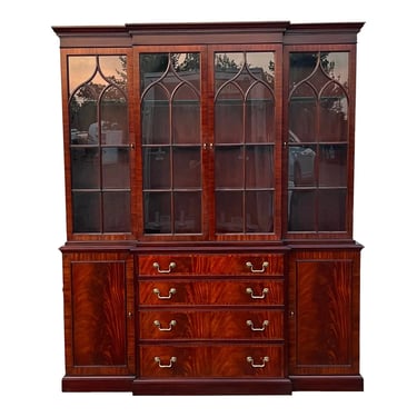 Henkel Harris 2372 Georgian Flame Mahogany Breakfront Hutch 