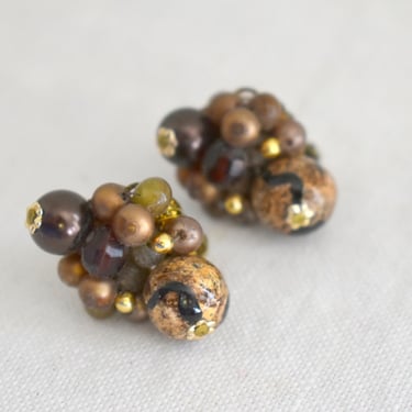 1960s Brown Bead Cluster Clip Earrings 