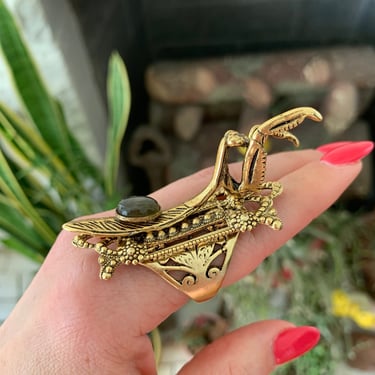 Mantis Ring