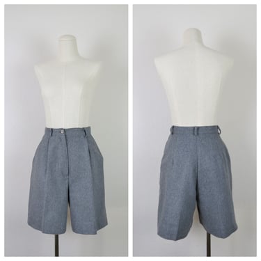 Vintage 1980s wool shorts, pleated, high waist, bermuda, walking, dark academia, size medium 