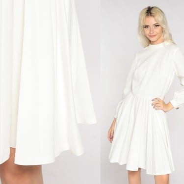 Mod Pleated Dress White 70s High Waisted Mini Fit and Flare Vintage Mock Neck Long Sleeve 1970s Skater Polyester Knit Plain Simple Small S 