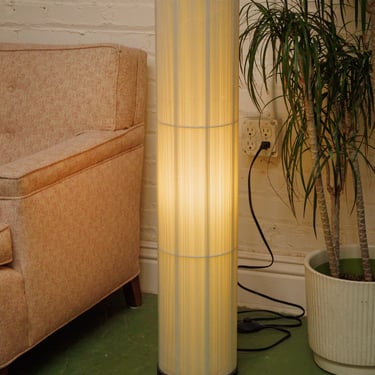 Tall Ribbed Floor Lamp