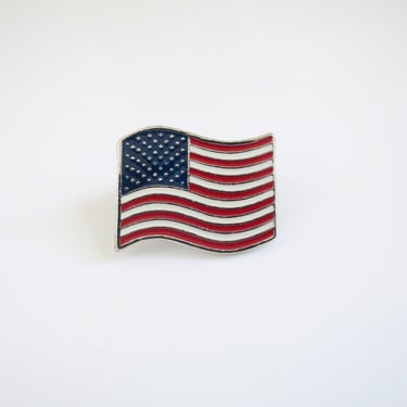 Retro American Flag Enamel Pin, Red White and Blue Brooch, Lapel or Hat Decoration 