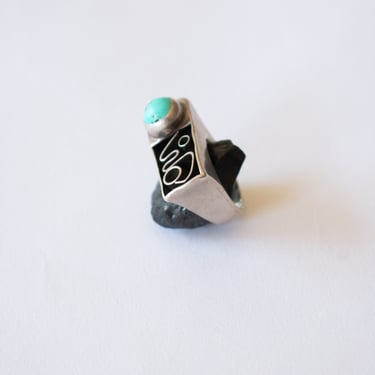 Vintage Modernist Asymmetrical Sterling + Turquoise Ring Size 6.5