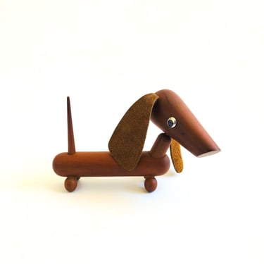 MCM Senshukai Wood Royal Pet - Dachshund 