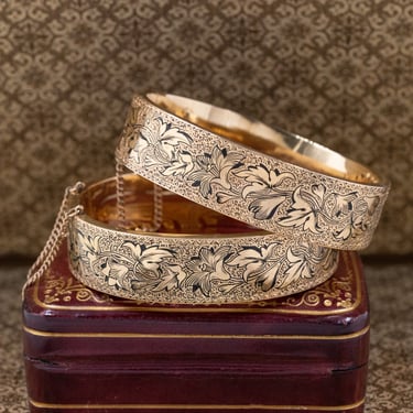 Pair of Taille d'Epargne Wedding Bracelets c1865