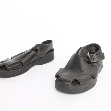 vintage 90s y2k BLACK leather FISHERMAN style LUGZ men's black sandals -- size 9.5 men's 