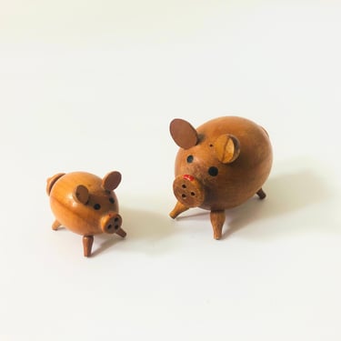 Wood Pig Salt and Pepper Shakers 