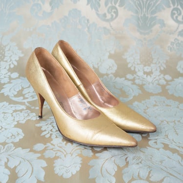 Stunning RARE Vintage 1950s Andrew Geller Gold Leather Pointy Toe Stiletto High Heels / 5.5B 
