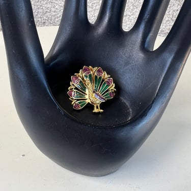 Vintage peacock tie pin brooch golden tone enamel multicolored size 1” x 1” Trifari 