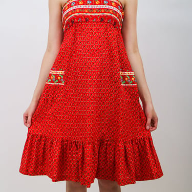 1970s Red Floral Gunne Sax Syle Sundress