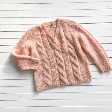 mohair wool sweater 70s vintage John Wanamaker pastel peach fuzzy chunky sweater 