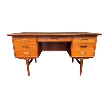 Vintage Danish Mid Century Modern Teak Writing Desk 