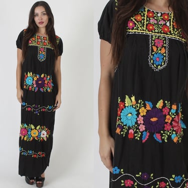Black Womens Mexican Maxi Dress / Vintage Heavily Hand Embroidered Frock / Womens Floral Puebla Cotton Puff Sleeve Long Outfit 
