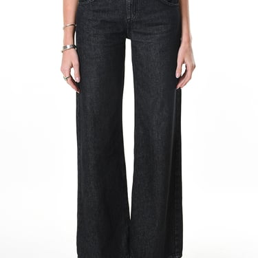 Classic Straight Leg Denim Jeans