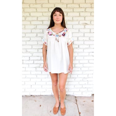 Hand Embroidered Mexican Blouse // vintage off white cotton boho hippie Mexican hand embroidered dress hippy tunic // O/S 