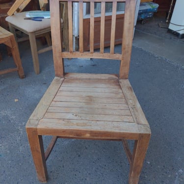 Tropical Hardwood Chair 20.5 x 18 x 34.5