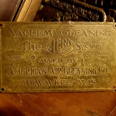 American Aero Air Cleaning Pneumatic Wagon Milwaukee Wi Antique Brass Tag C1905 