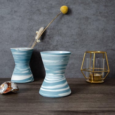 Hourglass-shaped Vase
