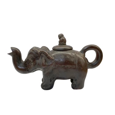 Chinese Handmade Yixing Zisha Clay Teapot Elephant Shape Art ws2294E 