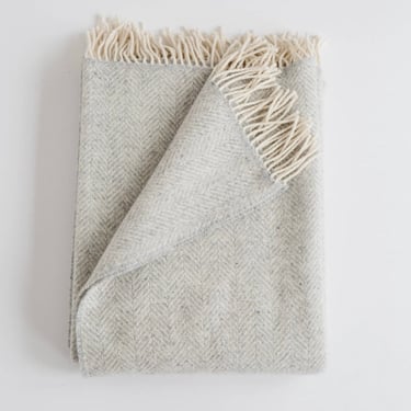 Evangeline | Merino Cashmere Herringbone Throw | Fog