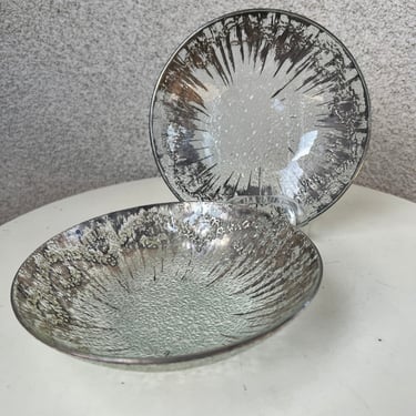 Vintage Dorothy Thorpe MCM set 2 Atomic small bubble glass side bowls starburst silver metallic size 7” 