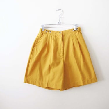 90s High Waist Pleated Shorts S M  - Vintage 1990s Gold Mustard Yellow Long Shorts - Mom Bermuda Walking Shorts - Solid Color 