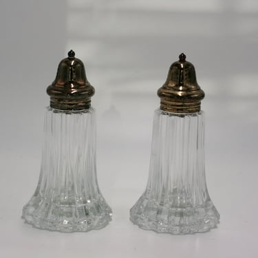 vintage crystal shakers with silver plate tops by leonard made in Japan 