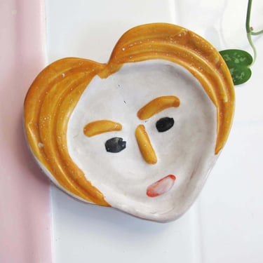 Vintage Face Spoon Rest made in Italy - 60s Mid Century Ceramic Human Face Ring Dish Catchall - Quirky Gift For Friend 
