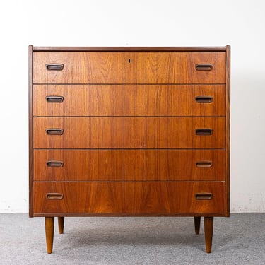 Mid-Century Teak Dresser - (320-047) 