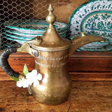Vintage Dallah~Middle Eastern Teapot with Stamped Detail~Vintage 8.5" Brass Arabic Coffee Pot~Islamic Turkish Persian Pot~JewelsandMetals 