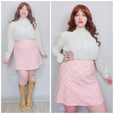 1970s Vintage JC Penney Plaid Mini Skirt / 70s High Waisted Acrylic Pastel Peach Fit and Flare Skirt / Size Small - Medium 