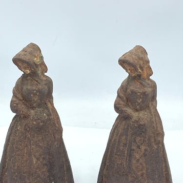 Pair of Vintage 1930's Cast Iron Figural Doorstop Colonial Woman With Bonnet And Flowers 