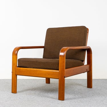 Danish Modern Teak Lounge Chair - (321-265.3) 