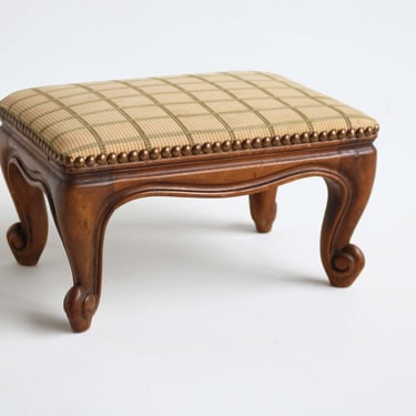 Lovely Small Rectangular Footrest French Louis XV Carved Footstool With Fabric Country Provincial Vintage Foot Stool Mid 20th Century 1950s 