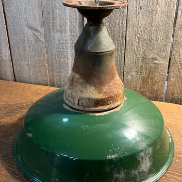 Vintage Green Enamel Benjamin Barn Light 14 x 11