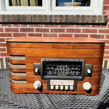 1940 Zenith 3 Band AM/Shortwave Radio, Black Dial 6S439, Elec Restored 