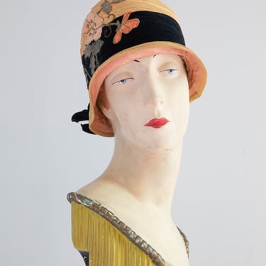 Beautiful 1920's Straw Cloche Hat With Velvet Floral Appliqués By Premier Importers