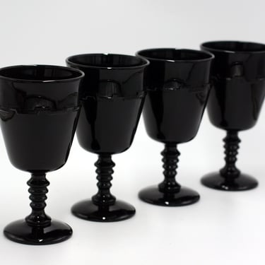 vintage black stemmed wine glasses set of four 