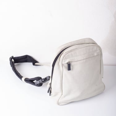 Vintage Miu Miu Embossed Logo Leather Crossbody Belt Bag one Shoulder Backpack Crossbody White Black Y2K Minimalist 