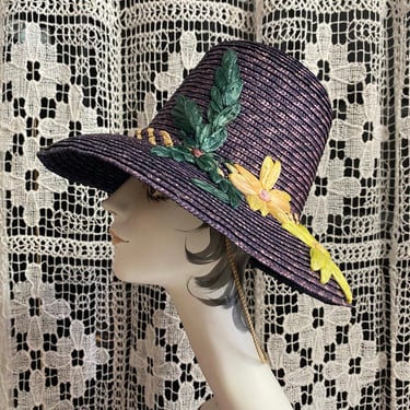 Vintage 1950s purple straw hat with raffia flower embroidery, mid century, mod 