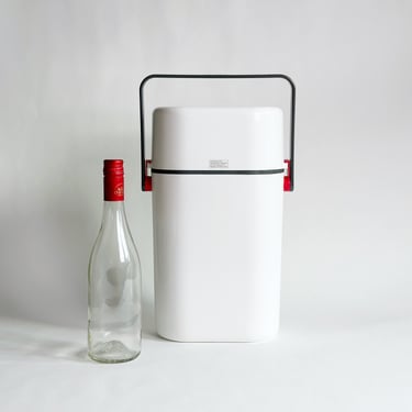 Postmodern BYO Insulated Wine Carrier by Decor Australia, Keeps 2 Bottles Cool! Design in MOMA's Permanent Collection, Vintage 1980's 